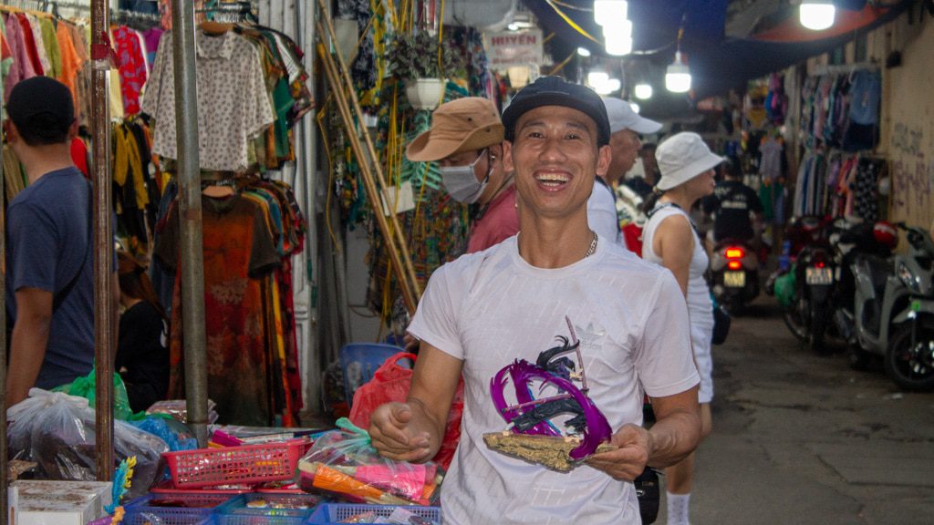 Mercado nocturno en Hanoi