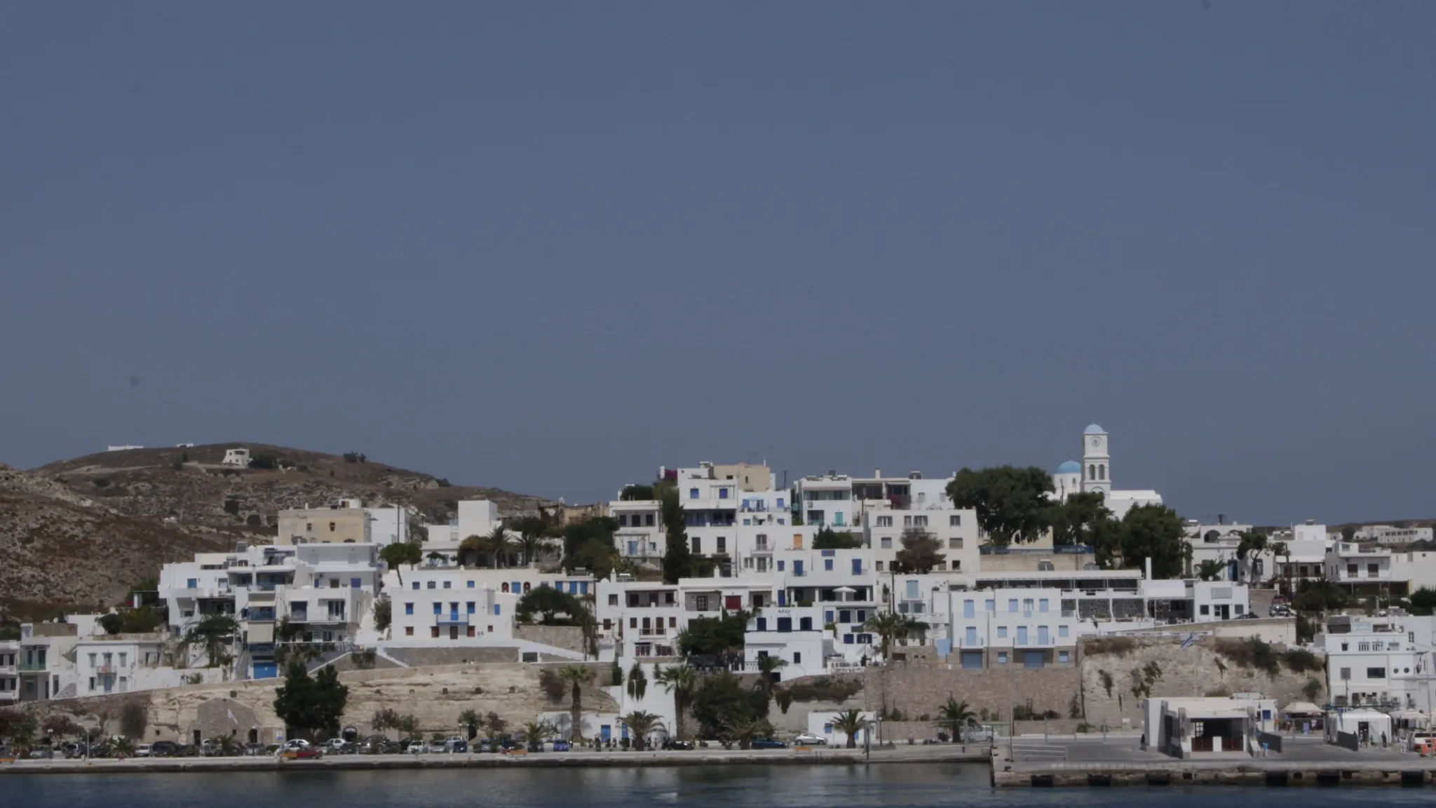 Plaka MG 4952 - Paisaje urbano