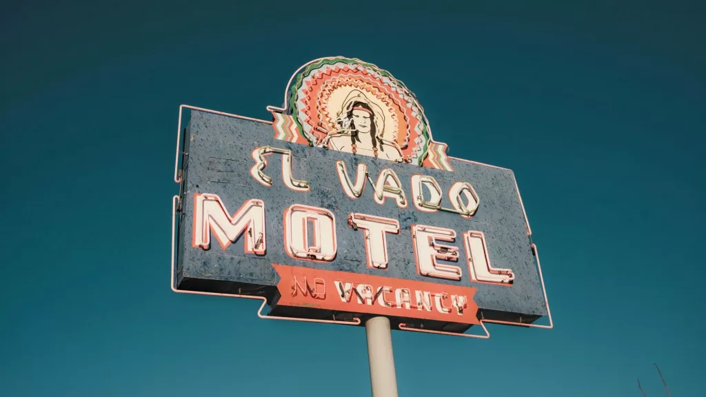 El Vado Motel en Albuquerque, un clásico de la Ruta 66 en Nuevo México