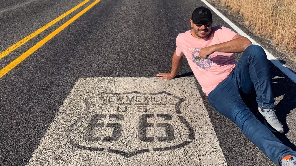 Miguel en la Ruta 66 en Nuevo México