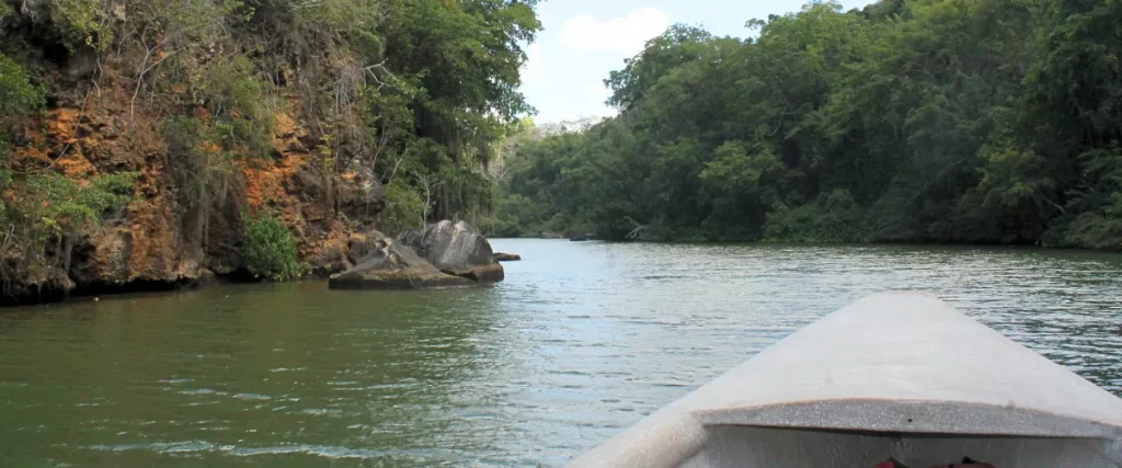 Boca de Yuma desde el río, un rincón mágico de República Dominicana