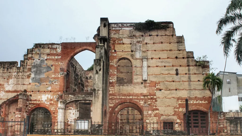 Ruinas del Hospital San Nicolás de Bari en Santo Domingo, República Dominicana